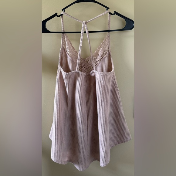 Sadie Robertson lace/crochet waffle tank top - Picture 6 of 6